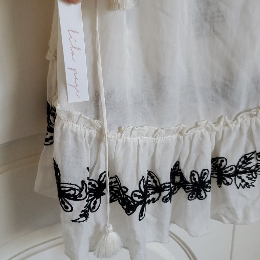 Light blouse - Picture 2 of 3